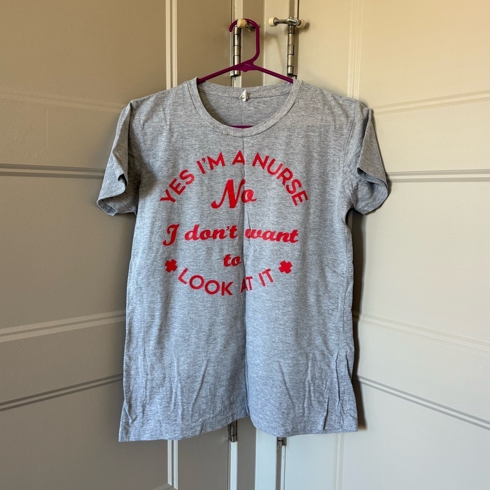 🛍️ Nursing student nurse Tshirt